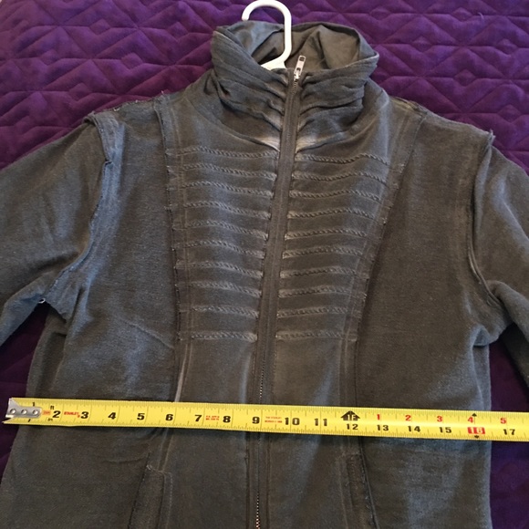 Freddy the Club distressed military jacket - Picture 2 of 4